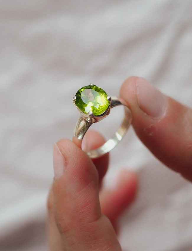 anello Peridoto